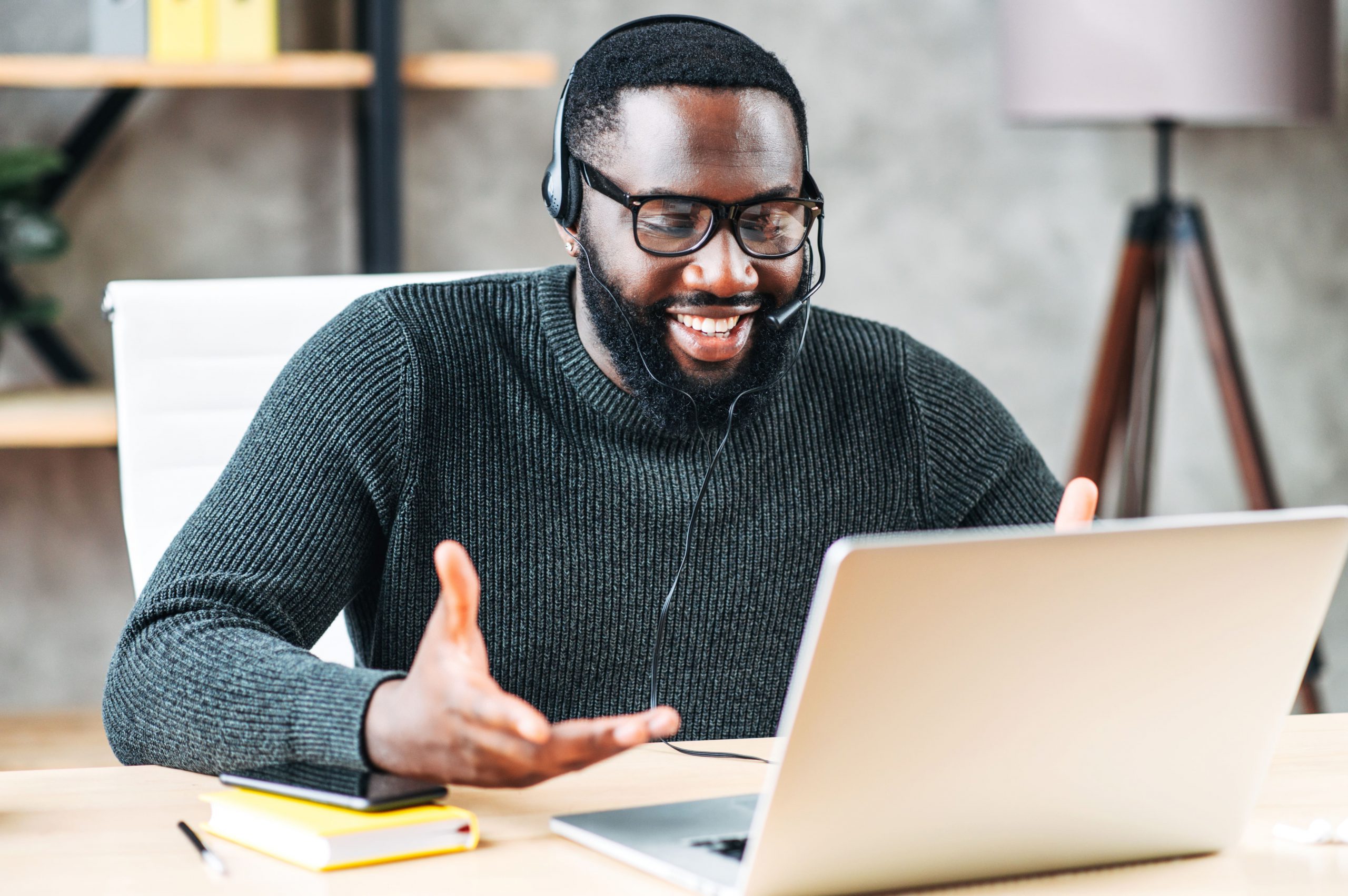 online focus group moderator